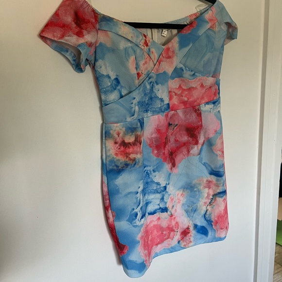 Floral Off Shoulder Sweetheart Neck Mini Dress - Picture 2 of 4